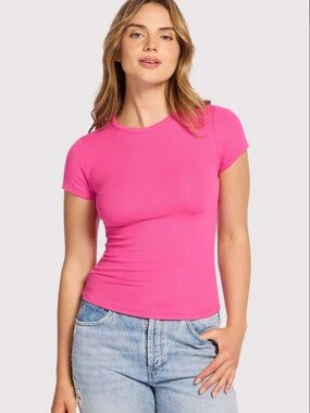 Nuuds Slinky Rib Tee